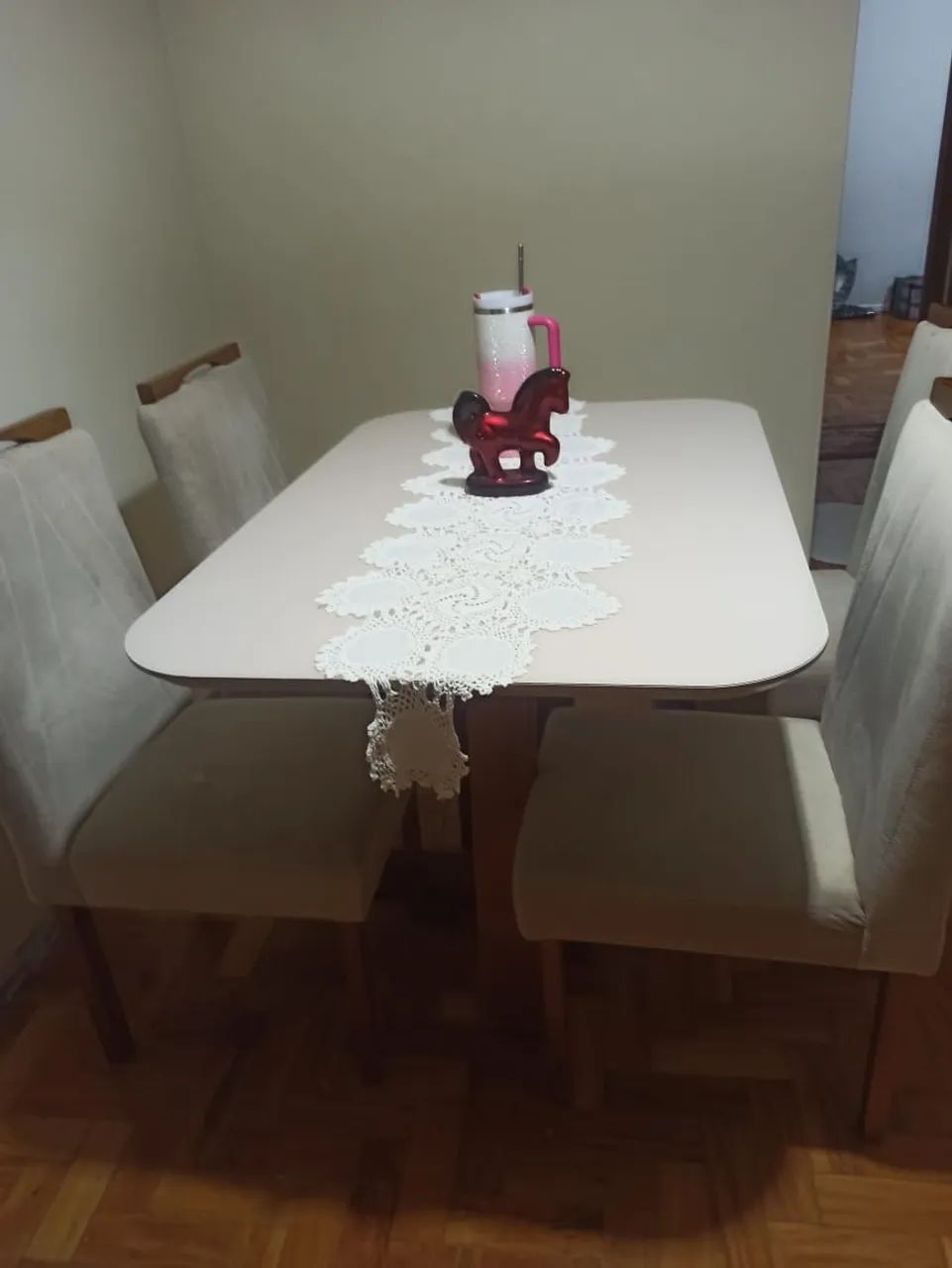 Mesa de jantar com 4 cadeiras - Foto 3