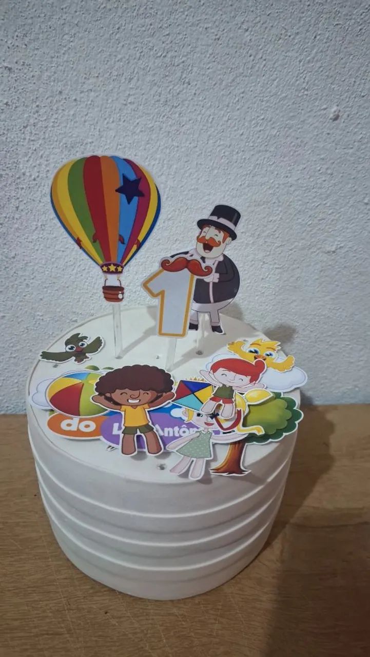 Topos de bolo modelo básico 