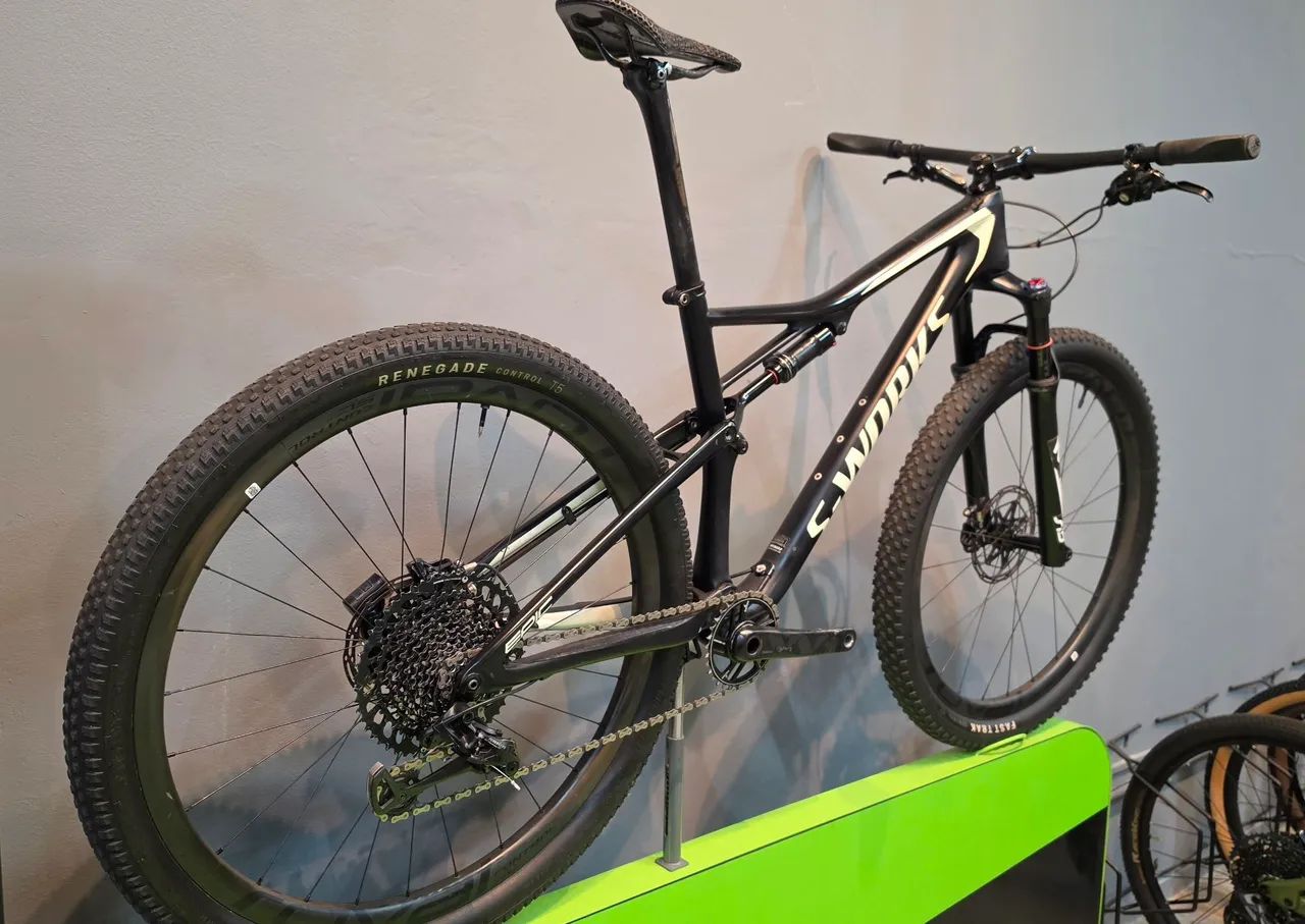 Specialized Epic S-Works 2018 L<br>Tamanho L - Foto 2