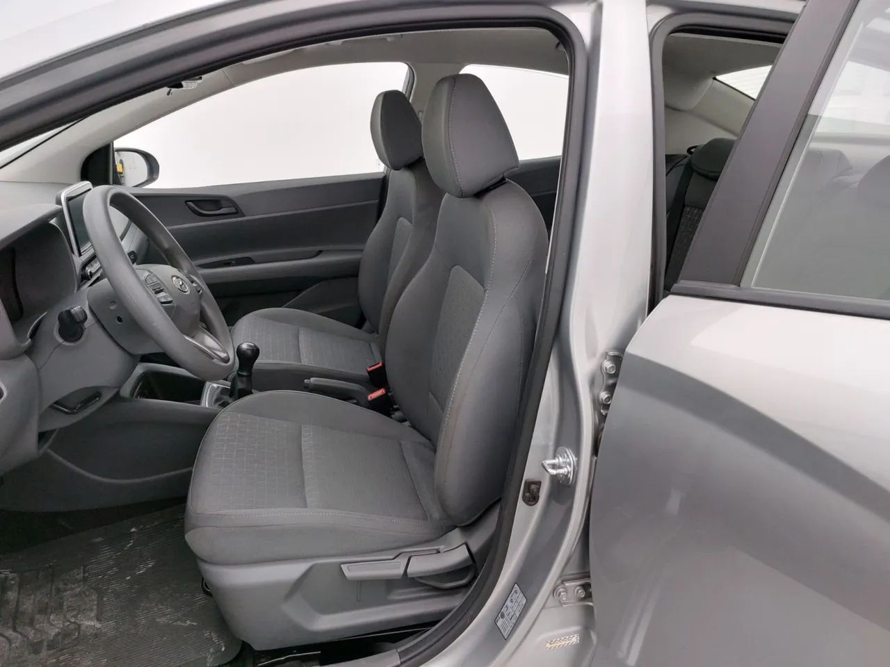 Hyundai HB20S Comfort 1.0 Flex 12V Mec., foto 16 de 18