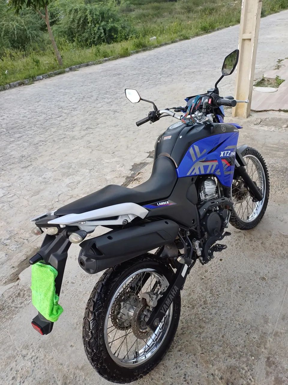 LANDER 250 ABS 2020 PURA 