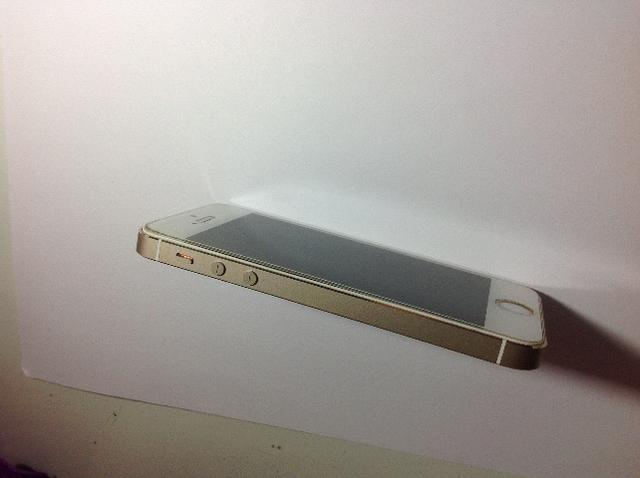 Vendo iPhone 5s dourado - Foto 6