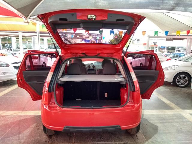 Fiesta 1.0 2005/2006 Temos Gol Uno Clio Celta Palio Ka Polo Siena Classic Prisma - Foto 10