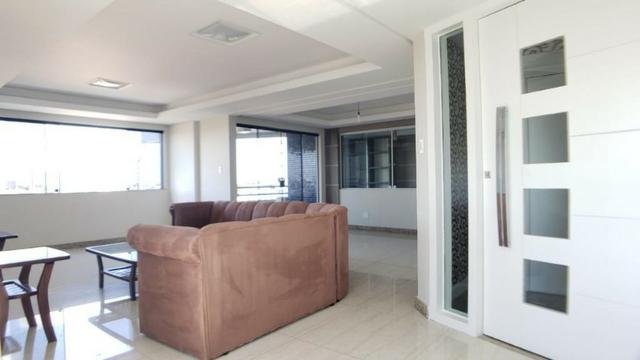 Apartamento na Kalilândia de alto padrão semi-mobiliado