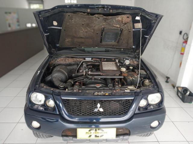 L200 Sport HPE 2.5 4x4 CD DTI Dies. Mec. - Foto 6