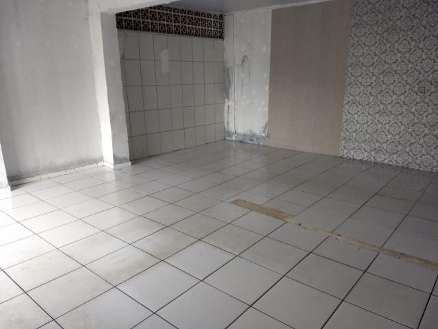 Loja com Área Total de 50 m² para Aluguel Avenida Principal em Itapuã (773943) - Foto 8