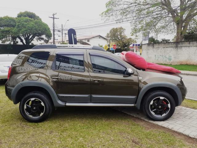 RENAULT DUSTER 2.0 D 4X2 A - Foto 6