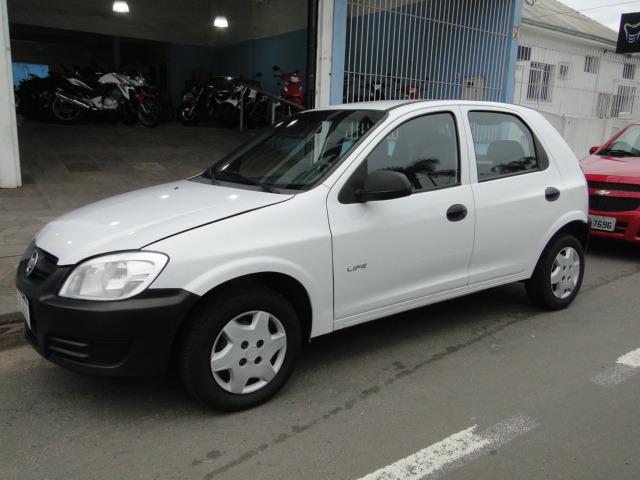 Celta 1.0 Life Ano: 2011*4Portas*Entrada R$ 3.900 + 12xSem Juros no Cartão - Foto 3