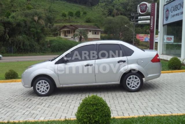 FORD FIESTA 2007/2008 1.0 MPI SEDAN 8V FLEX 4P MANUAL - Foto 4