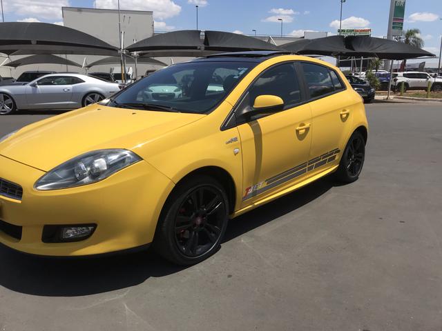 Bravo/2014 R$36900 tjet teto couro lacrado top de linha !