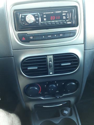 Palio Wekkend - ano 16/16 motor 1.6 - Vendo ou troco - Foto 4