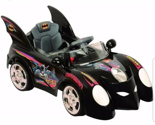 Carro elétrico do Batman