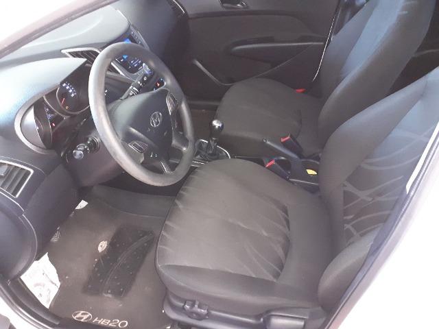 Hyundai HB20 14/15 1.0 R$ 29.900 - Foto 11