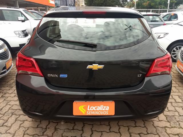 ONIX 2018/2019 1.0 MPFI LT 8V FLEX 4P MANUAL - Foto 6