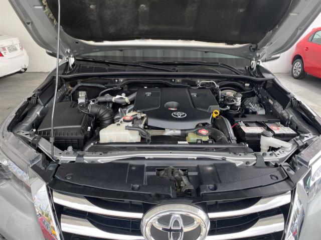 Hilux sw4 2016/2017 2.8 srx 4x4 7 lugares 16v turbo intercooler diesel 4p automático - Foto 8