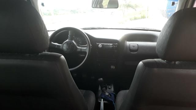 Gol 2005 1.0 - Foto 4