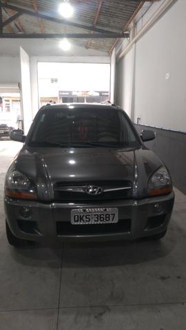 Apenas vendo( Tucson GLSB 2.0 aut)
