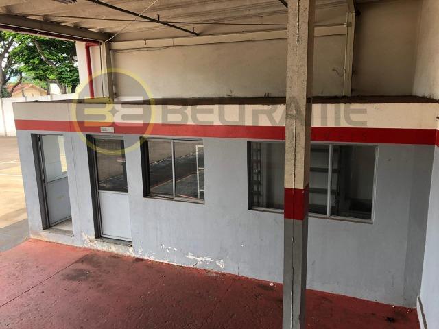 Enorme salão em local privilegiado, frente para colombo - Foto 16