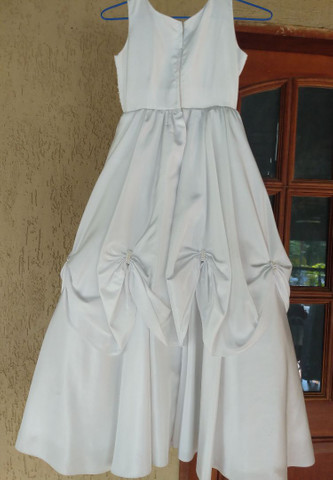 Vestido Branco p Damas 6 a 8 Anos - Foto 3