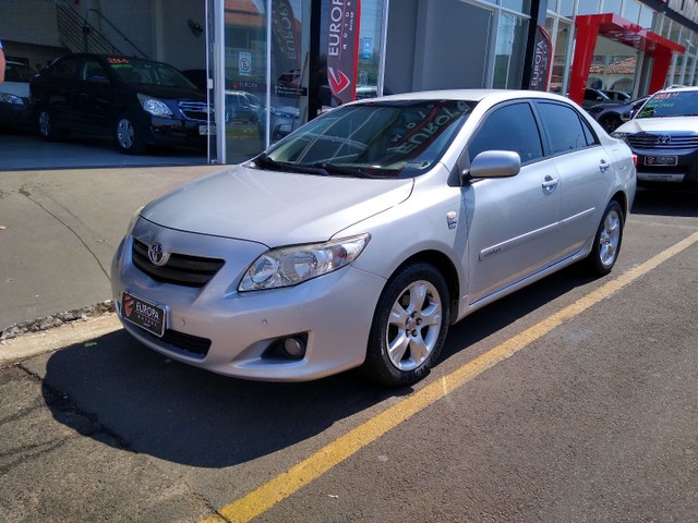 COROLLA GLI 2011 AUTOMÁTICO  EUROPA MOTORS 