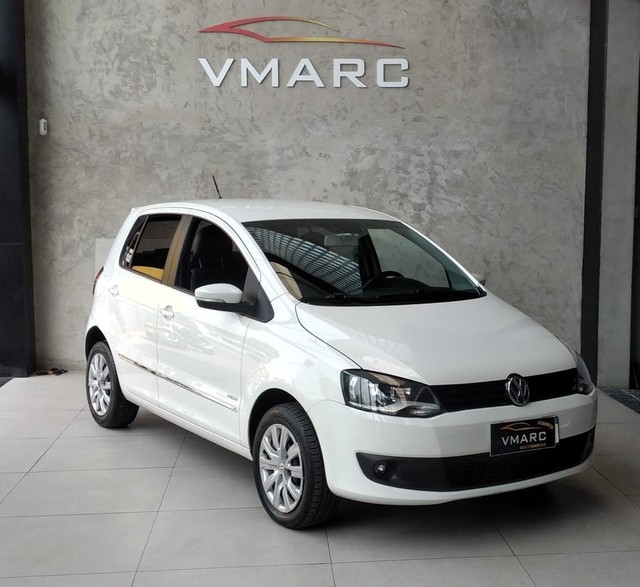 VOLKSWAGEN FOX 1.6 MI PRIME 8V 2013