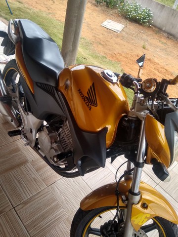CB 300
