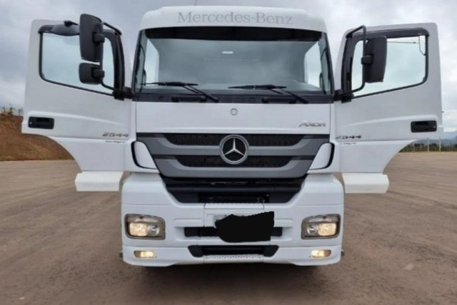 MERCEDES BENZ EXOR 2544