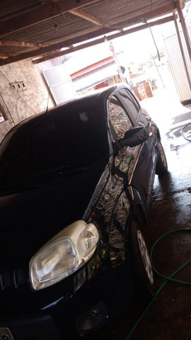 FIAT UNO EXCELENTE CARRO 