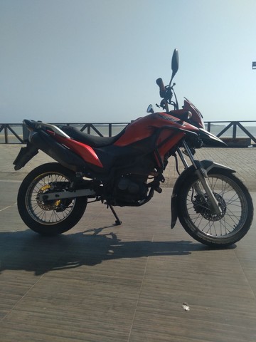 HONDA XRE 190 BEM CONSERVADA