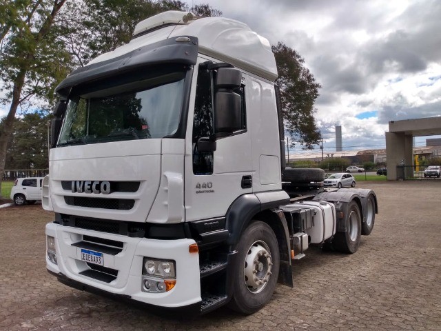 IVECO STRALIS 600 ANO 2013