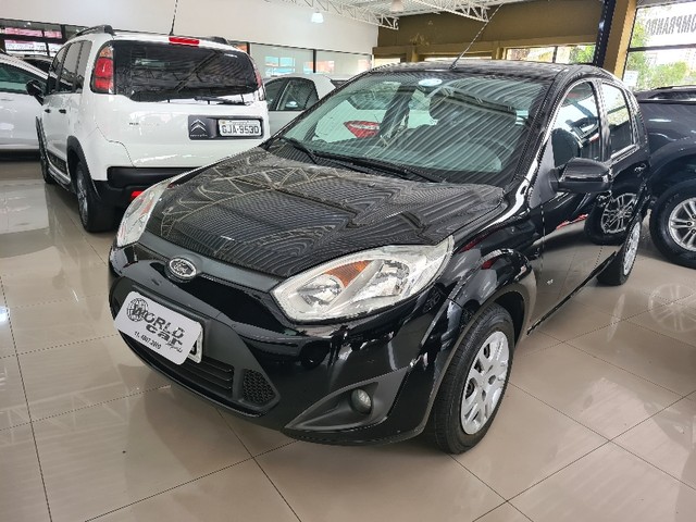 FORD FIESTA 1.6 ROCAM SE PLUS 8V