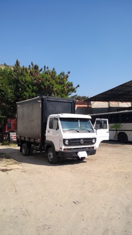CAMINHÃO A VENDA