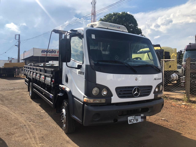 CAMINHÃO MERCEDES ACCELO 915 C 2011 COM 160 MIL KM