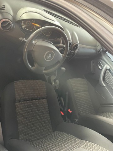 RENAULT SANDERO 2013 AUTOMATICO 1.6