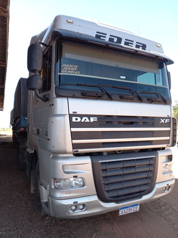 DAF XF 105 460 6X4