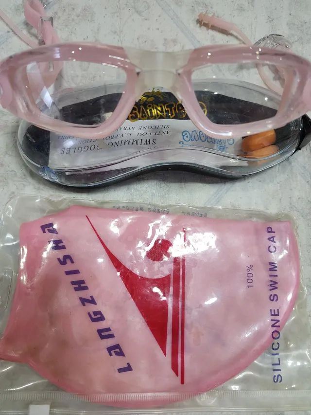 Oculos de natação feminino