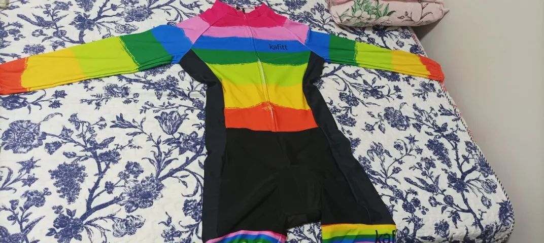 Macacão feminino de ciclismo, tamanho G, de manga longa em ótimo estado de conservação. - Foto 5