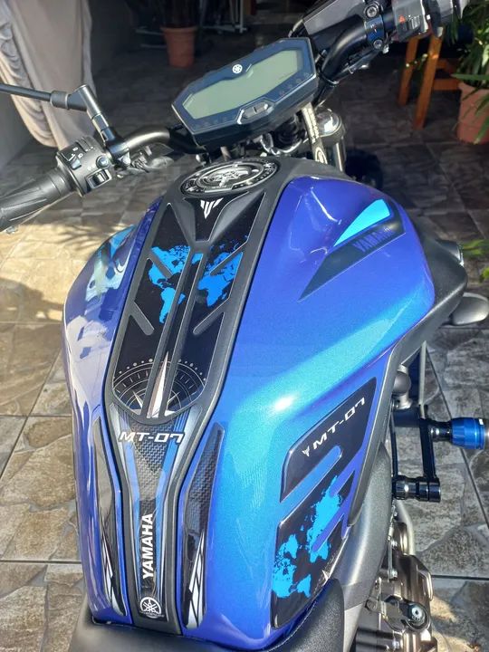 Moto MT 07 2024 - Foto 4