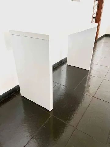 Mesa branca 120 x 45 cm - Foto 2