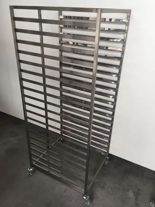 Esqueleto armario - para panificadora e bandejas - em inox - Foto 4