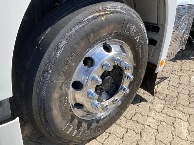 Mercedes-benz Actros 2651 Ls 6x4 - 2018 - Foto 13