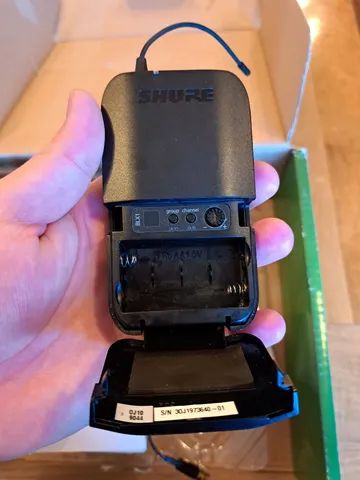 Sistema Sem Fio BLX14/CVL para Apresentadores com Microfone de Lapela CVL - Foto 2