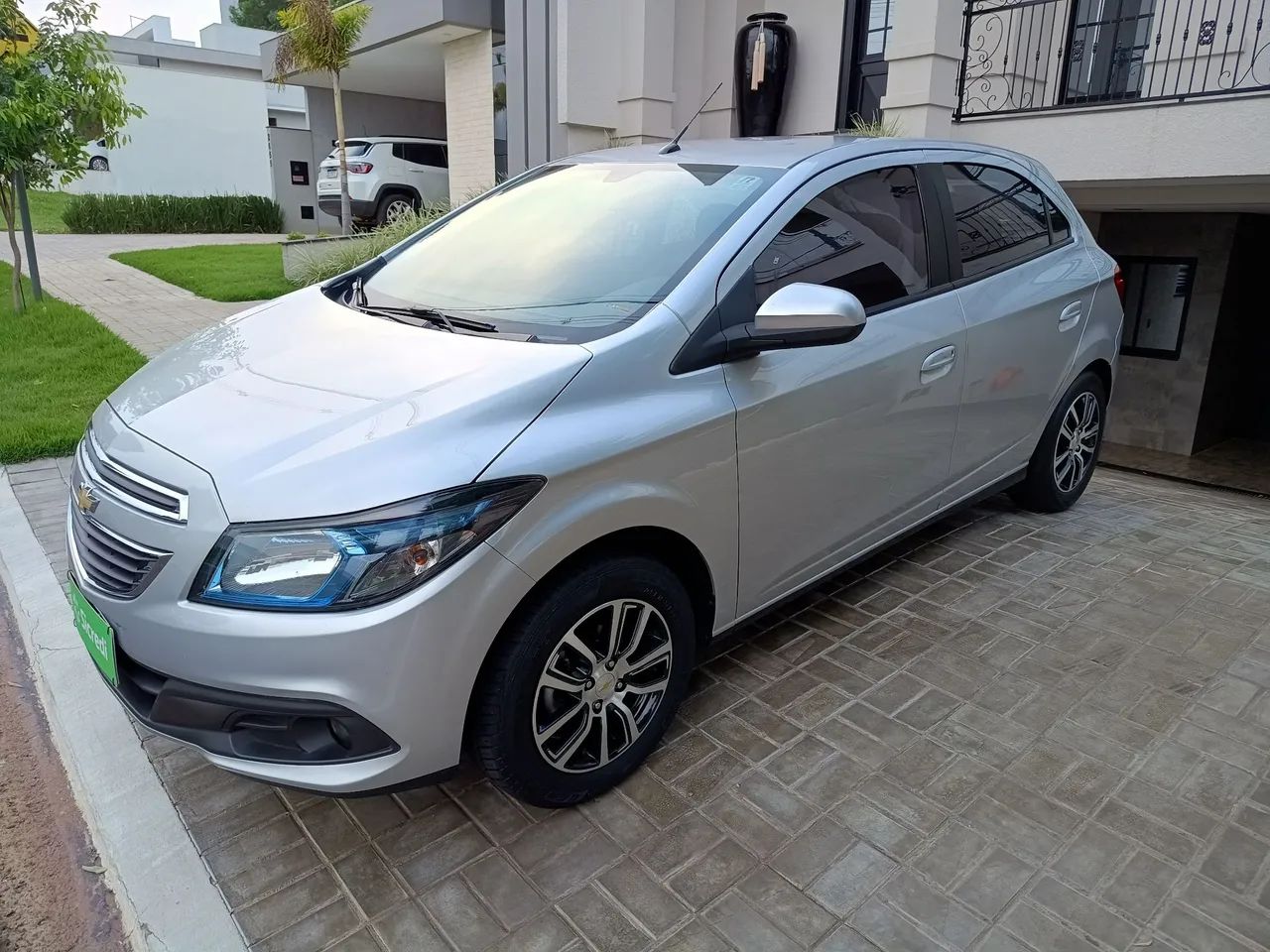 Ônix LT 1.4 flex 2014 raridade