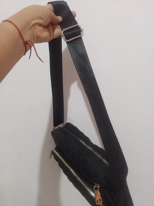 Bolsa preta transversal  - Foto 4