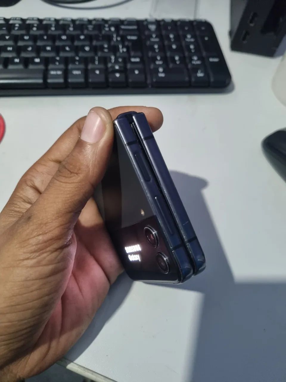 Z Flip 4 F721B - Sucata - Retirada de Peças  - Foto 3