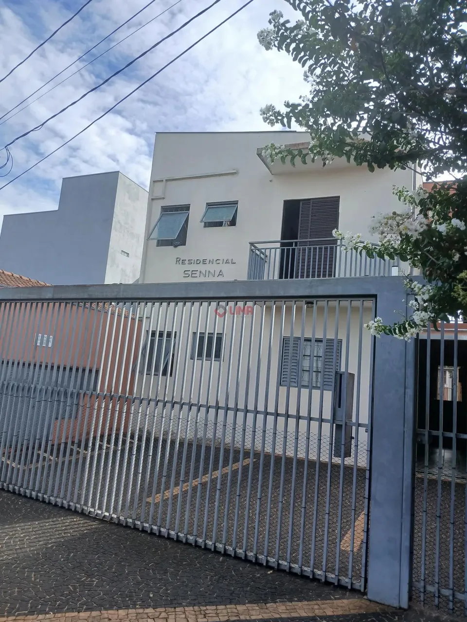 Ótimo apartamento para locação no Residencial Senna com 02 dormitórios e 1 vaga de garagem