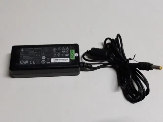 Carregador para alimentar notebooks  - Foto 2