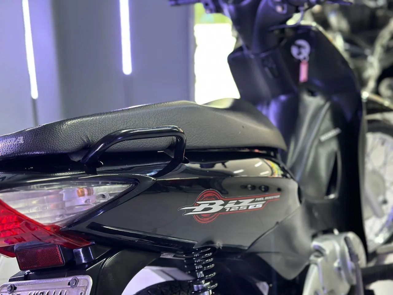 BIZ 125 ES 2010 - Foto 4