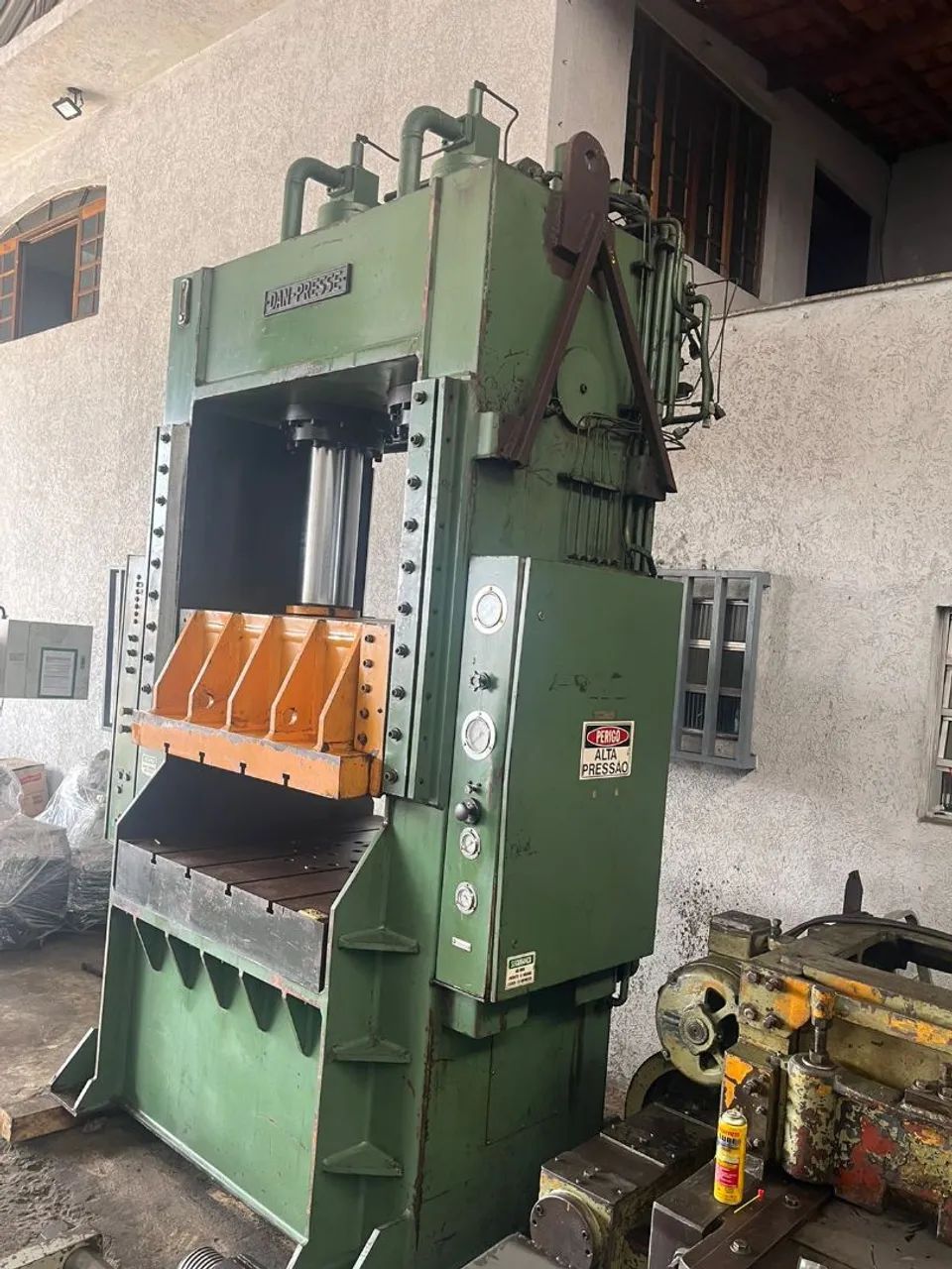 Prensa Hidráulica 200 Toneladas - Foto 3