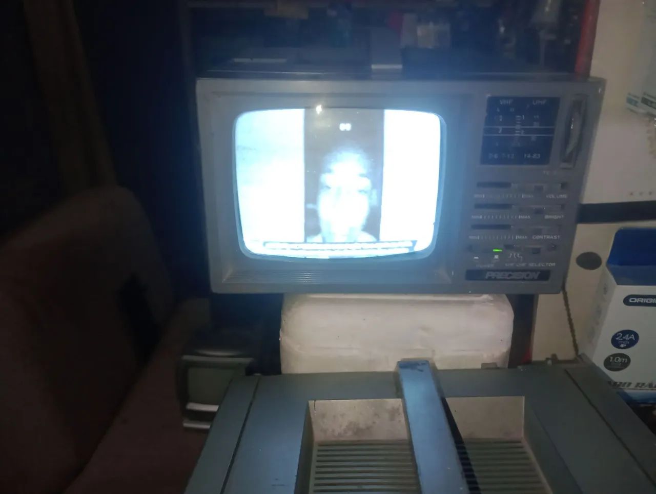Mini TVs Portáteis - Colecionador ou Uso Geral - Foto 3